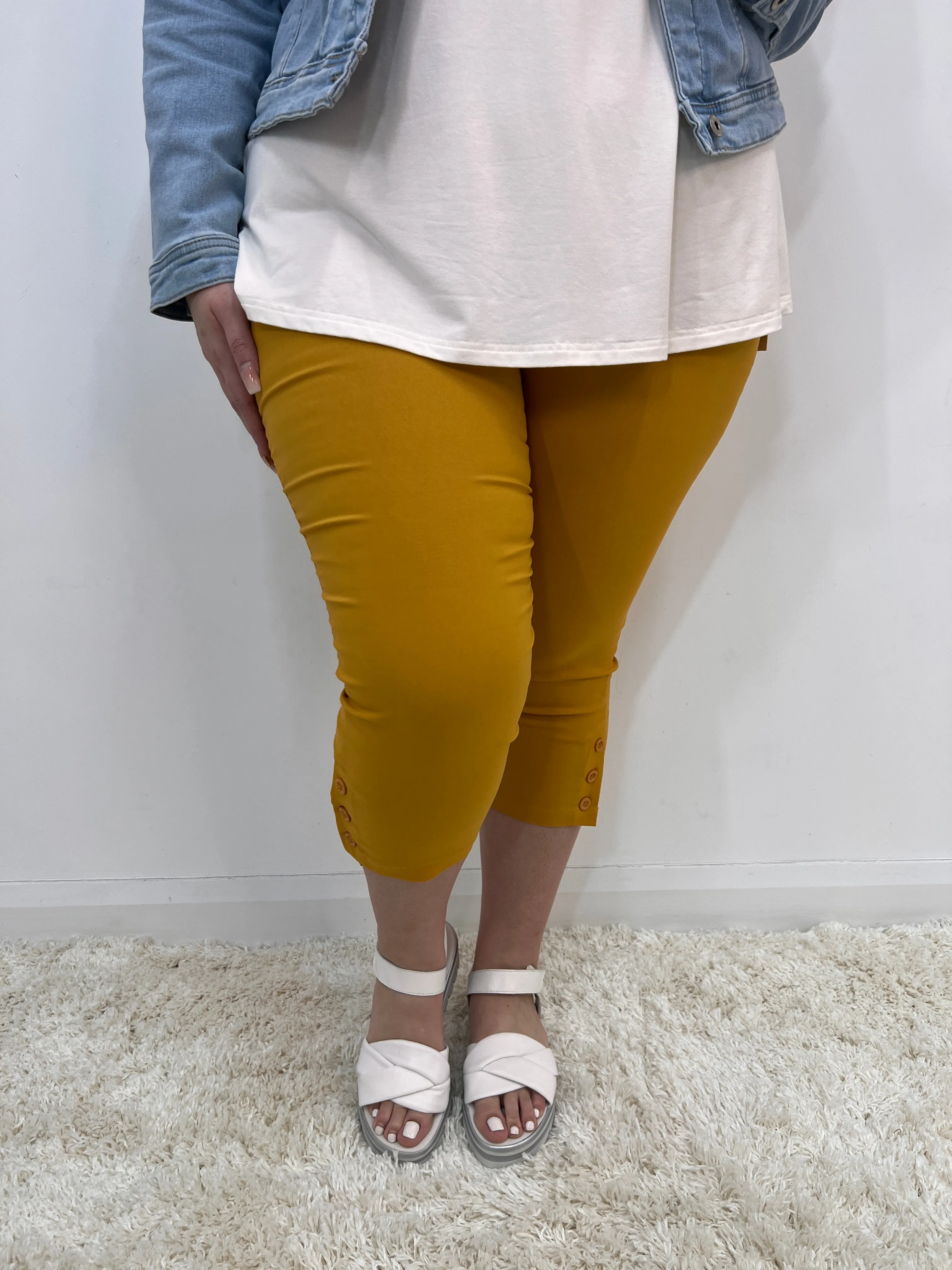 Cassie Crop Trouser in Mustard