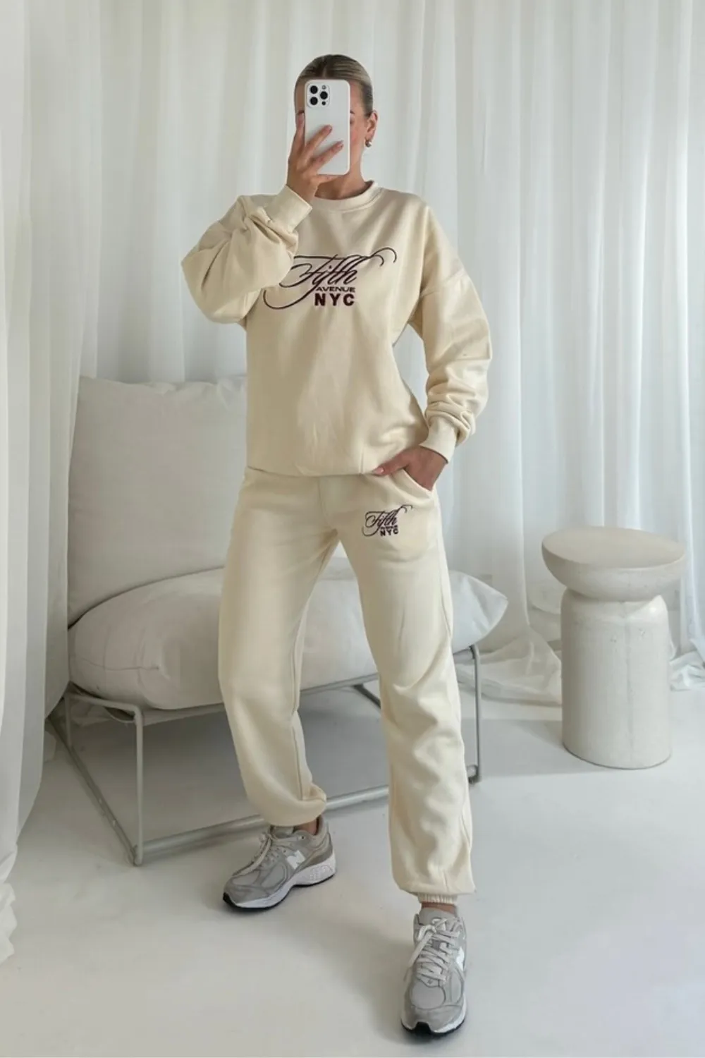 Fifth Avenue NYC embroidered sweater joggers loungewear