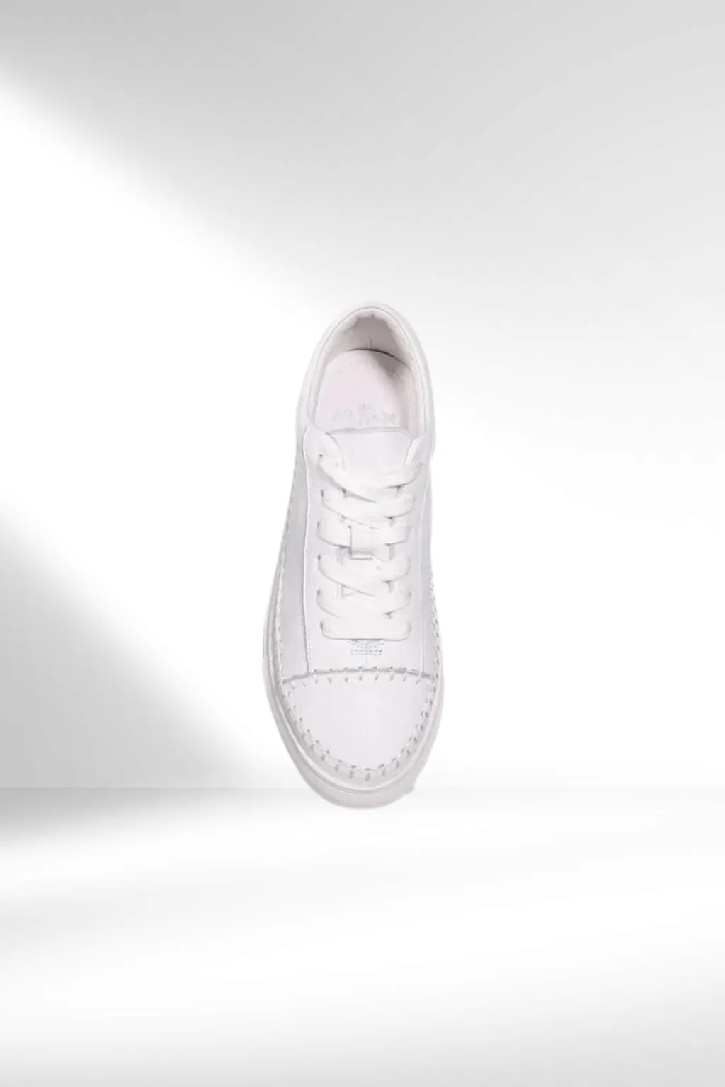 Minx Rizzo Band White Sneakers Milled