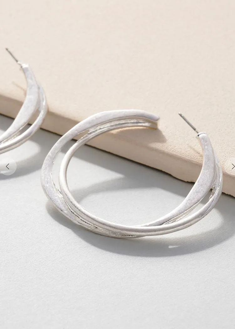 Nora Twisted Hoop-Silver