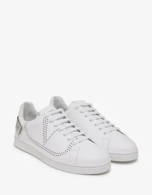 White Go Logo Tennis Trainers