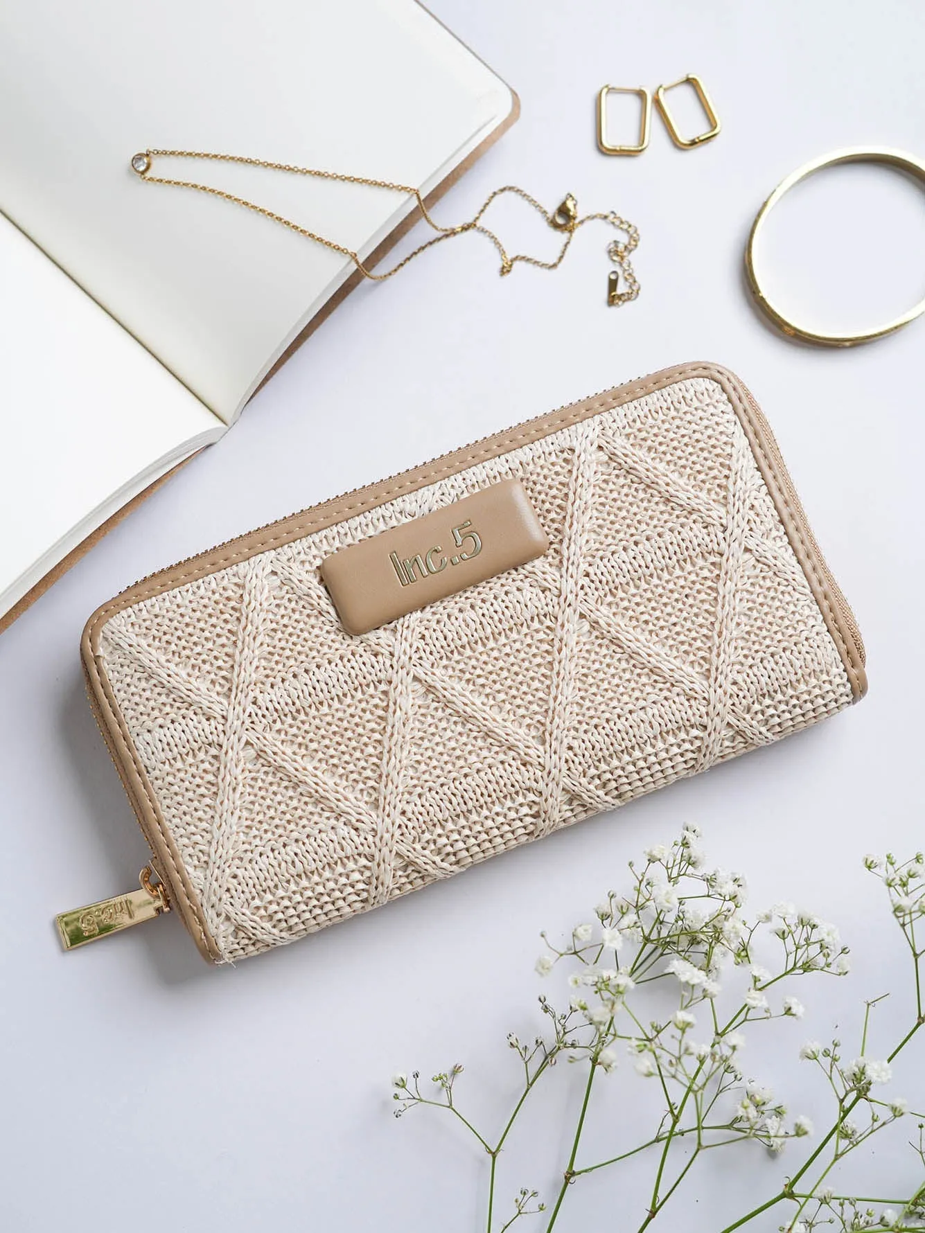 Women's Beige Textured Bifold Wallet